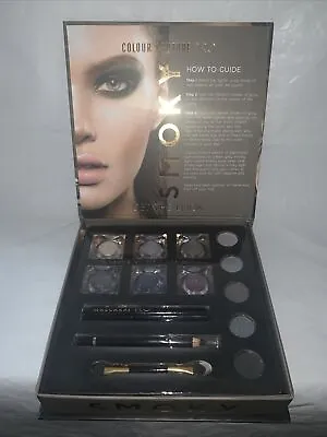 Colour Couture Pro Smoky 14 Piece Eyeshadows Mascara Eyeliner Makeup Gift Set • £15.99