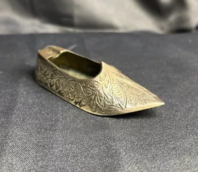 Vintage Brass  Hand Etched Genie Aladdin Shoe Ash Tray Made In India • $9