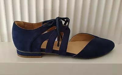 Ziera Womens Pillow Walk Blue Suede Shoes Size 38W Lace Up Pointed Toe NEW • $75