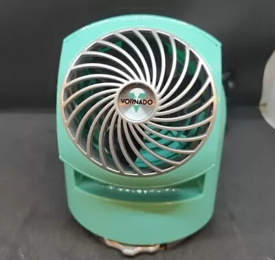 Vornado Flippi V6 Quiet Operation 2 Speed Settings Pivoting Head Bliss Blue Teal • $13.99