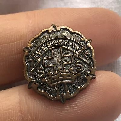 Wesleyan Cross And Crown Pin By Uncas Usa Vintage Bronze Denomination Pinback  • $23.45