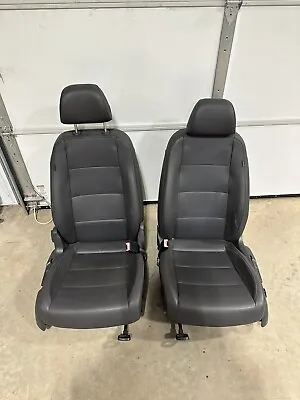 2006-2014 Vw Volkswagen Jetta Front Seat Set Leather Black Oem • $300