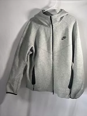 FB7921-063 Nike Tech Men's Fleece Full Zip Hood Sportswear Size XL Grey • $59.97