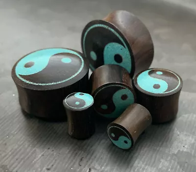 PAIR Crushed Turquoise Yin Yang Inlaid Wood Saddle Plugs Gauges Guages Earlets • $12.95