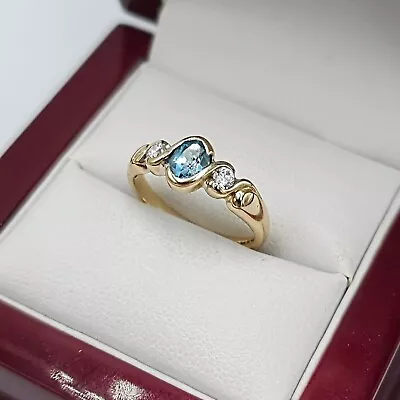 9ct Solid Yellow Gold Aquamarine & Cubic Zirconia Ring - Size K • £70