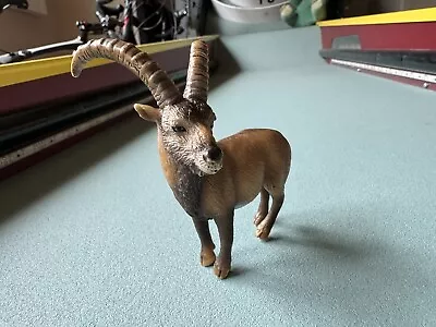 Schleich 2006 Ibex Wild Mountain Goat Long Horn Wildlife Figurine Toy Figure • $8.50