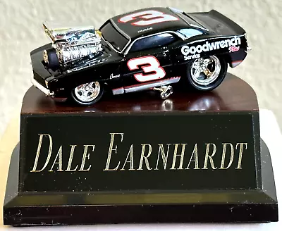 Dale Earnhardt Sr. 69 Camaro Black #3 Muscle Machines Desk Plaque Paperweight • $12.85