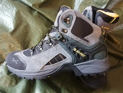 £60 • Buy HI-TEK SIERRA V-LITE FASTHIKE Waterproof Boots Mens UK 12