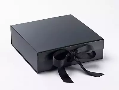 Black Ribbon Magnetic Gift Box Medium Size • £7