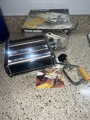 Pasta Queen Noodle Maker Machine Made In Italy Model 15-4150 Vintage 1986 • $24