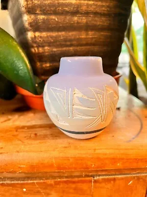 Mesa Verde Pottery Native American Navajo Indian VASE Signed H 7cm Dia 7cm • £29.99