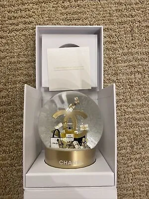 2023-24 CHANEL SNOW GLOBE BALL VIP CHRISTMAS GIFT Limited Edition • $596.67