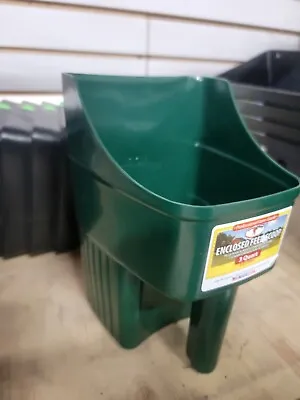 Little Giant 150439 Green 3 Quart Plastic Enclosed Feed Scoop • $7.99