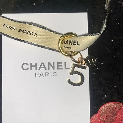 Chanel Gold Charm Accessories CC N°5 Limited Editionjewellery GENUINE  New • £24.99