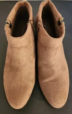 Xappeal Womens Size 6 Taupe Tan Slip On Ankle Bootie Boot  • $16.50