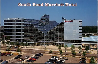 SOUTH BEND INDIANA ~ South Bend Marriot Hotel ~ Postcard • $3.35