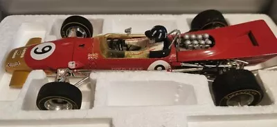 Quartzo Graham Hill Lotus 49b 'monaco Gp 1968' Q9003 1:18 Diecast Car Model • £79.99