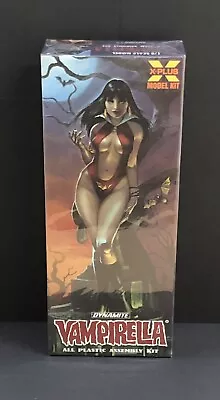 X-Plus Vampirella 1.0 Standard Edition 1/8 Scale Model Kit Case Fresh Ltd Stock! • £54.99