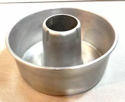 Vintage Wear Ever Angel Food Tube Cake Baking Pan Aluminum #5210 Professional • $20