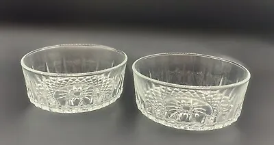 2 Vintage Arcoroc France Clear Glass Fruit Bowl Starburst Bottom 4.75” Diameter • $12.50