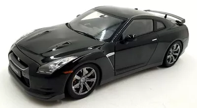 Kyosho 1/18 Scale 08475BK - Nissan GT-R Premium Ed LHD - Black Obsidian • £199.99