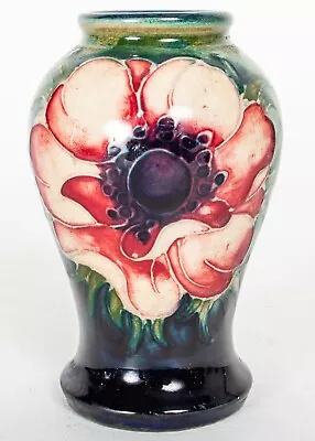 1950's Moorcroft Anemone Small Vase Potter To The Queen Stamp - UK Made!  • £255