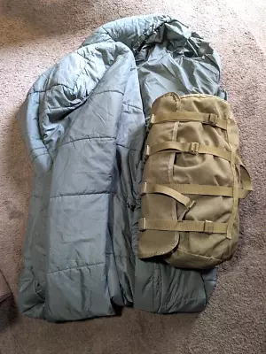 Kelty Varicom Delta 30 F Sleeping Bag Clean! London Bridge LBT-6130A MOLLE • $156.99