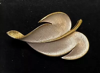 Signed JJ JONETTE Gold Tone White Brushed Leaf Vintage Brooch Jewelry Lot V • $0.99