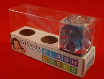 $9.99 • Buy Sylvania Blue Dot Camera Flash Cube Advertising Design Package