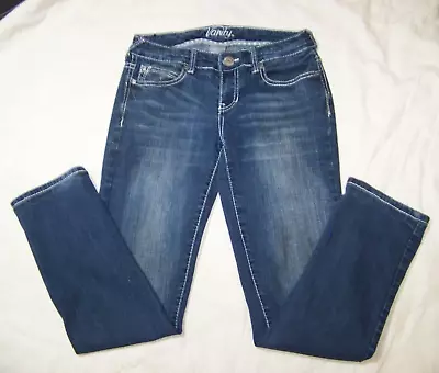 Vanity Jeans - 26 X 28 - Curvy • $15.99