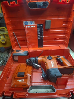 £250 • Buy Hilti TE 4-A22 