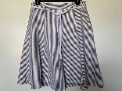 J. Crew Size 4 Navy/White Seersucker Cotton Pleated Flared Lined Skirt • $15