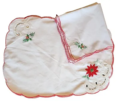 Vintage Poinsetta Placemats Embroidered With Matching Napkins 4 Each • $35.96