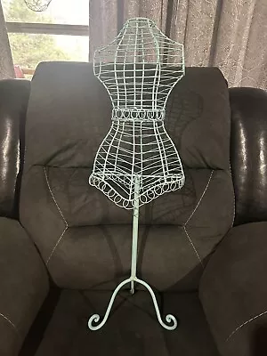 Female Wire Dress Form Vintage Style Metal Wire Mannequin Home Decor Display • $44.99