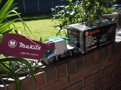 Makita Belt Sander Near New Boxed Made In Japan 9924DB 76mm 3  Wide • $209