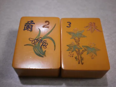 2 Vintage Mahjong Mah Jongg Majong Chinese Bakelite Flower Tiles Excellent Cond • $15