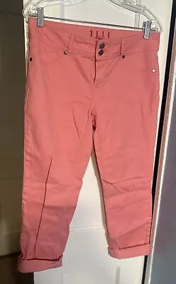 Elle Paris Pink Ankle Crop Capri Jeans Size 8 Cuffed Bottom EUC • $30