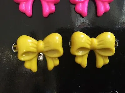 1980s Yellow Bow Plastic Hair Clips X 2 • £4