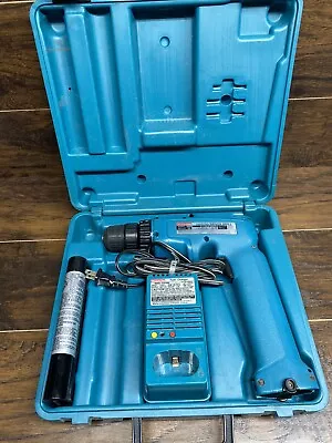 Vintage Makita 6095D Drill 3/8  W/ Battery & Fast Charger 9.6 Volt Runs Strong • $33.99