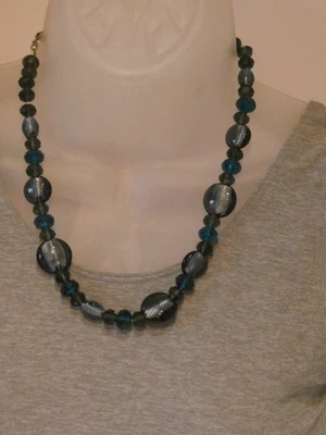 £0.99 • Buy M&s Blue Glass Beaded Necklace