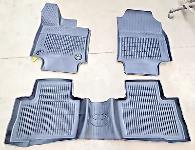 🔥 Toyota 2021 2022 Venza All Weather Floor Liners Rubber Mats PT206-48210-02 • $169.99