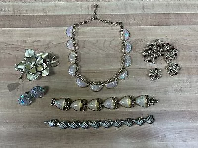 Vintage Coro Jewelry Lot • $29.99