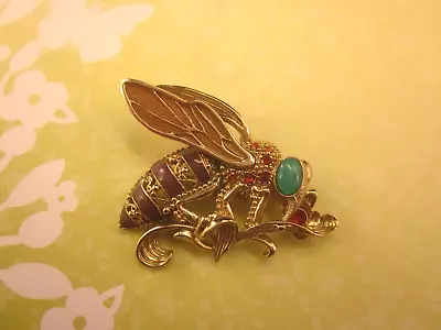 VTG Monet Bee-Hornet-Insect Brooch Pin-Gold Tone-Green Eye-Red Rhinestone-Enamel • $12.99