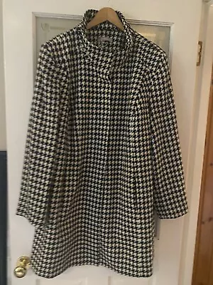 £30 • Buy Anthology Houndstooth Wool Swing Coat PLUS Size  24
