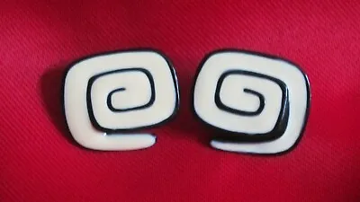 Vintage 1960's Black And White Mod Go Go Earrings Abstract Art MCM Modern Y2k • £21.23