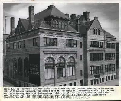 1957 Press Photo Milwaukee School Of Engineering The Old German-English Academy • $19.99