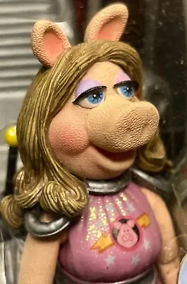 2003 Jim Henson Muppets  Pigs In Space Miss Piggy Deluxe Playset Palisades Nrfb. • $125