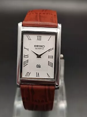 Seiko Slim Quartz WHITE FACE ROMAN FIGURE BROWN BAND JAPAN MADE Men Wrist Watch • $19.99