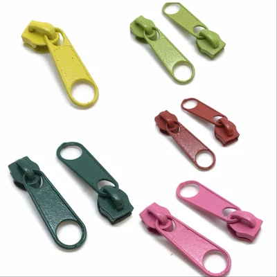 £2 • Buy No5 Zip Slides. Pulls, Fastenings For #5 Nylon Coil Continuous Zipper.