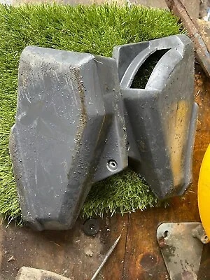 Honda Hrh 536 Lawnmower Roller Side Cover • £15